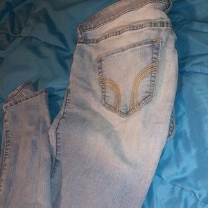 Hollister Super Skinny Jeans